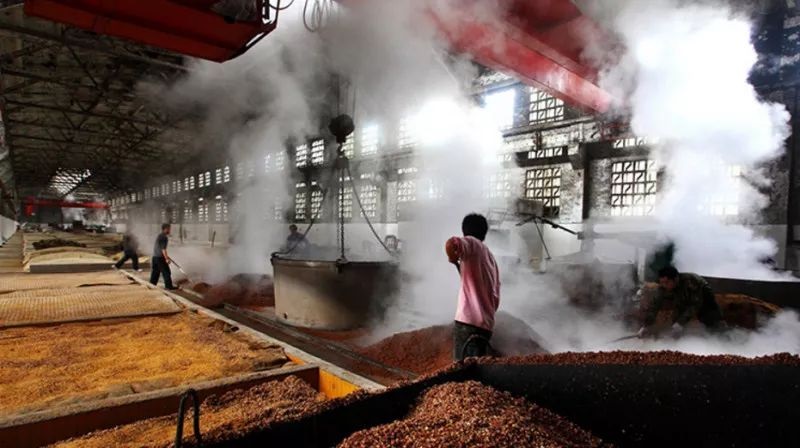 除濕機控制濕度,營造衛(wèi)生舒適釀酒車間