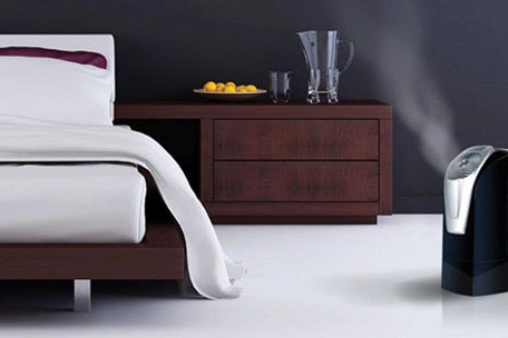 潮濕雨天年年有,除濕機來歲歲除